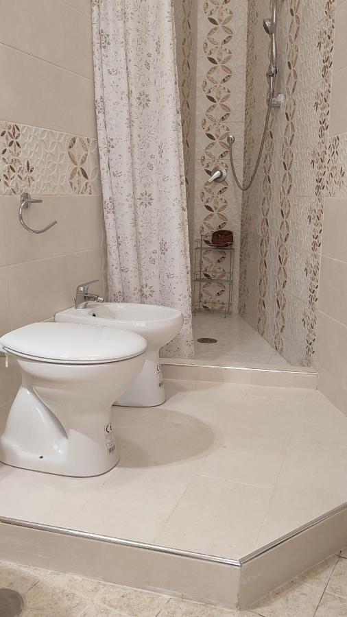 Donna Concetta Arthouse Apartment Napoli Bagian luar foto